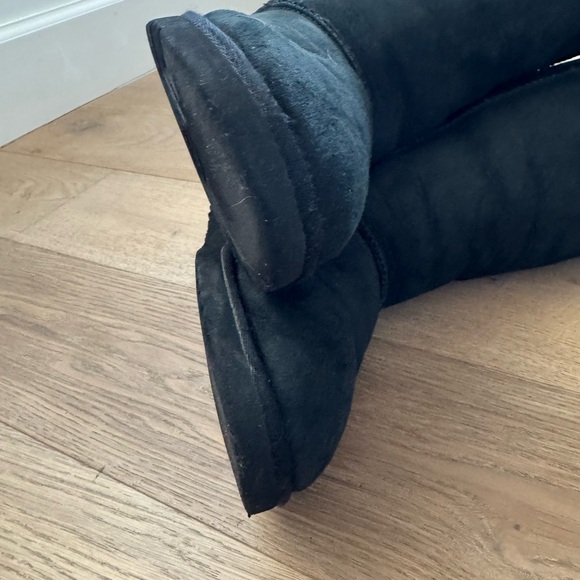 Ugg Classic Tall Boots - Picture 3 of 8